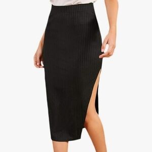 Ribbed Pencil Skirt With Slit